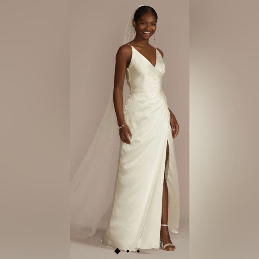 Selling my second dress !!